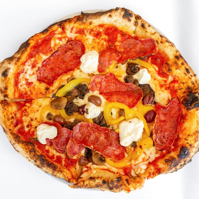 Pizza Americana.