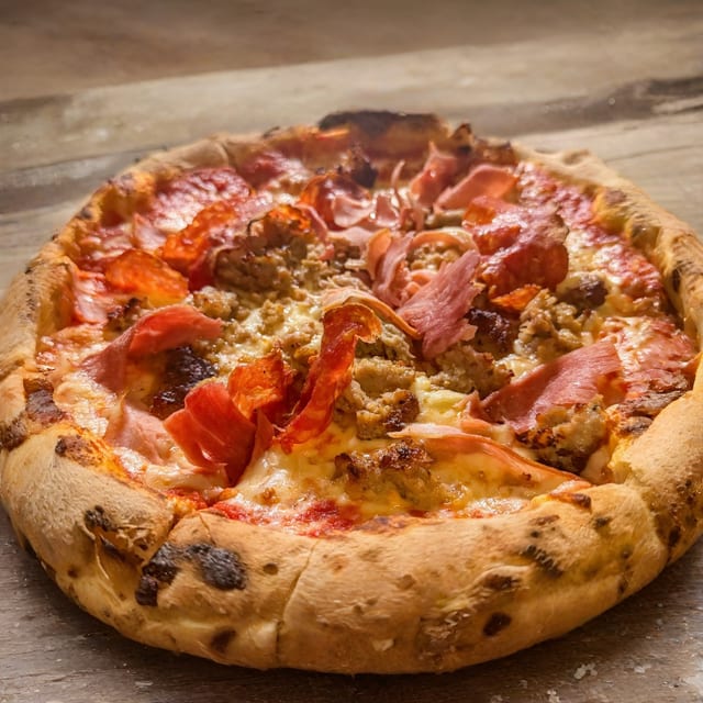 Maialona Pizza.